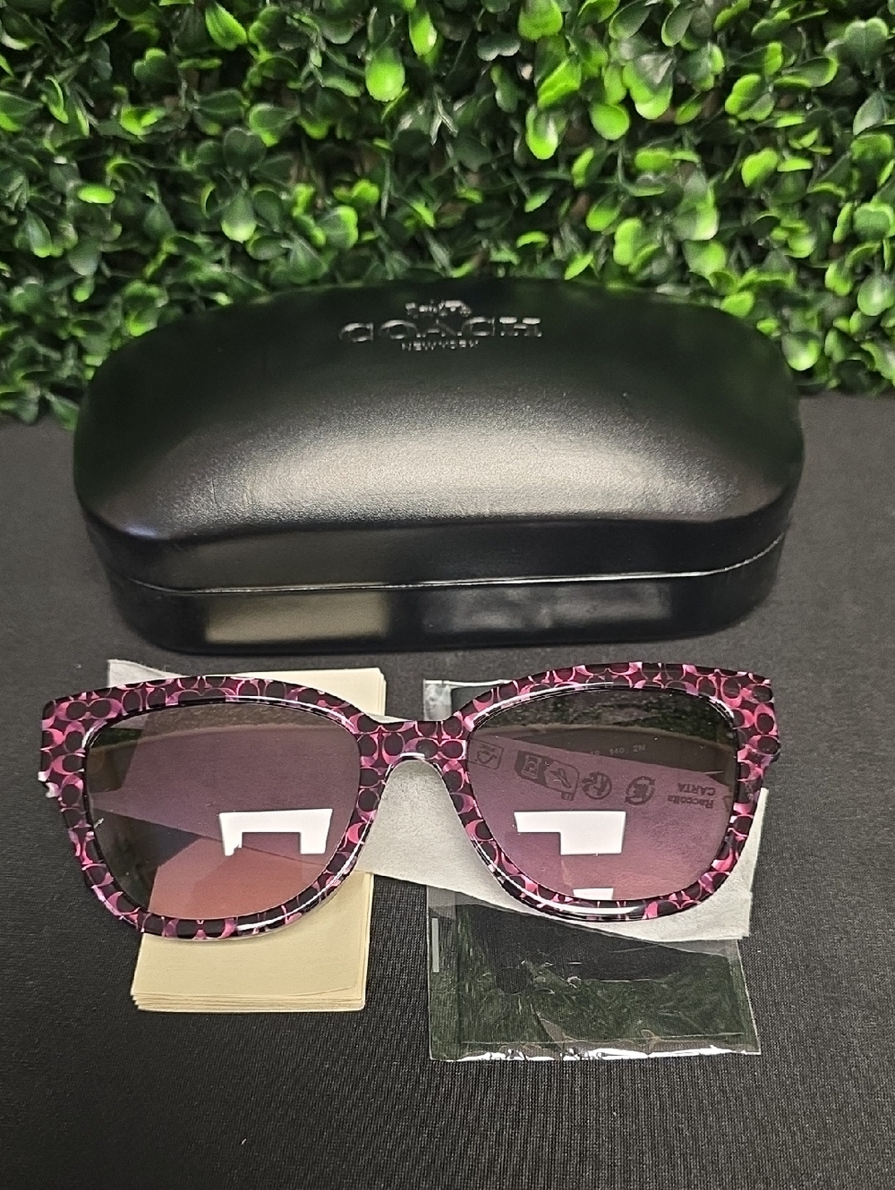 Coach HC8379U CL920 Sunglasses - Nwt - Picture 2 of 6